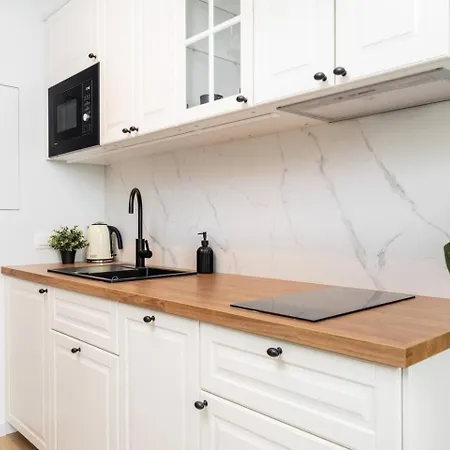 Apartament White Tulip Muranow - Metro Center