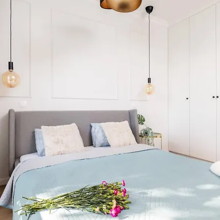 Apartament White Tulip Muranow - Metro Center Warszawa